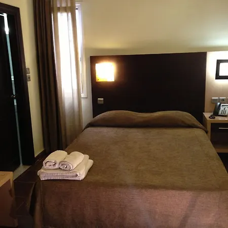 Anessis Hotel