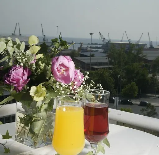 Anessis Hotel Tesalónica